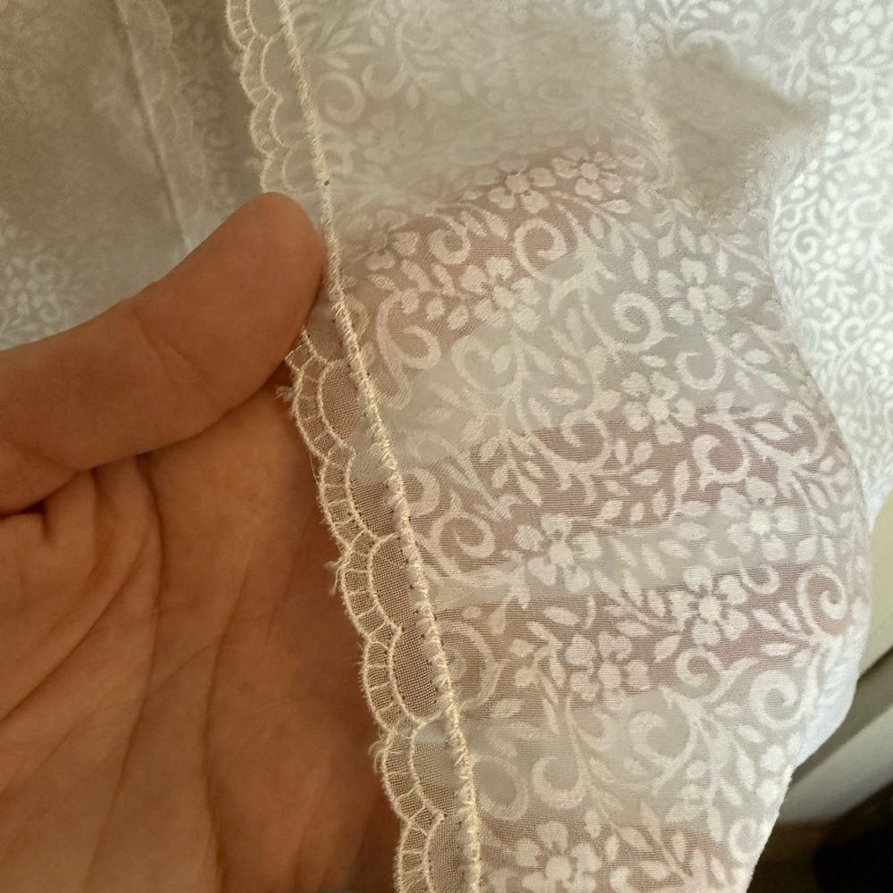 Vintage sleep intimates Coverup Gown Robe Ruffled Jacket - Picture 8 of 10